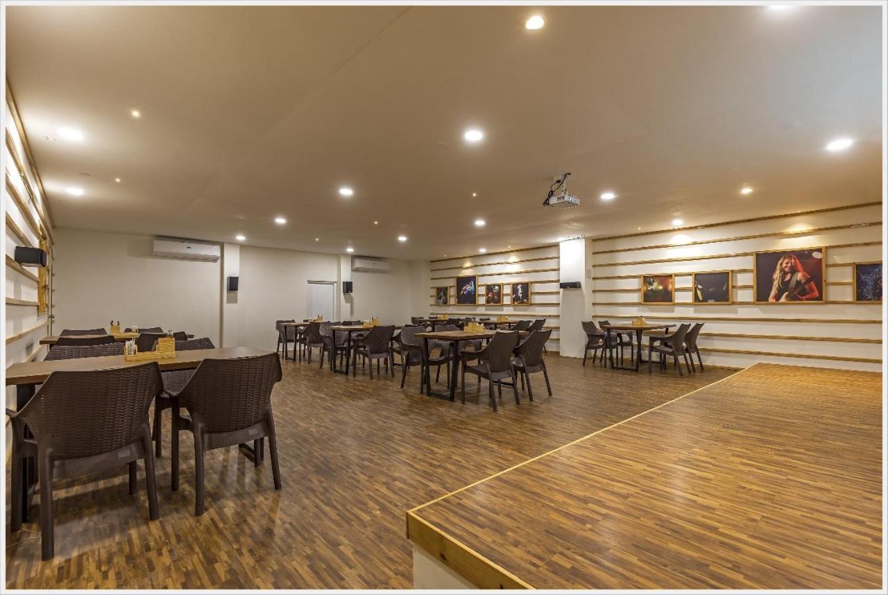 Hotel Green Field Сатара Экстерьер фото