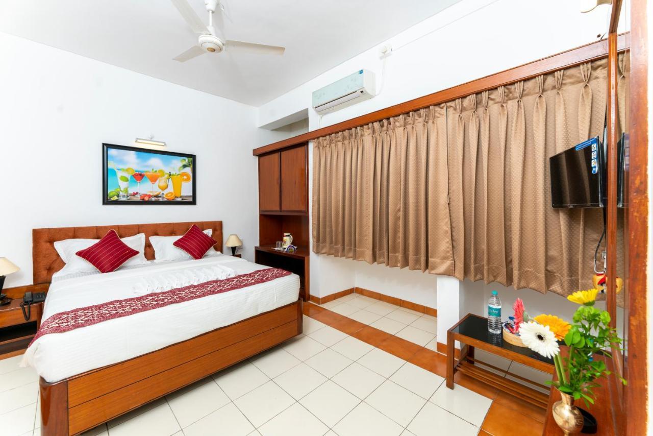 Hotel Green Field Сатара Экстерьер фото